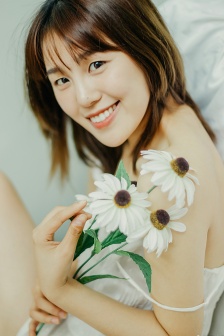 岳两女共夫同床